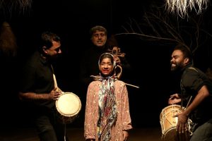 سری دوم گزارش تصویری نمایش "گداز" از شهرستان میناب | سی و هفتمین جشنواره تئاتر استان هرمزگان 11