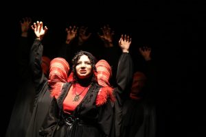 سری دوم گزارش تصویری نمایش حقایقی درباره لیلا دختر ادریس | سی و هفتمین جشنواره تئاتر استان هرمزگان 10