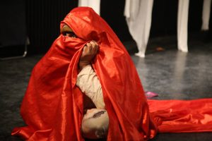 سری اول گزارش تصویری نمایش "بازی نامه کلات" | سی و هفتمین جشنواره تئاتر استان هرمزگان 22