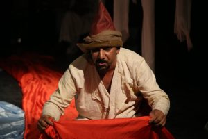 سری اول گزارش تصویری نمایش "بازی نامه کلات" | سی و هفتمین جشنواره تئاتر استان هرمزگان 35