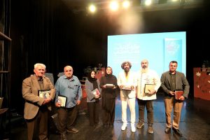 گزارش تصویری از ویژه برنامه گرامیداشت هفته کتاب و کتابخوانی | عکس : غلامرضا رحیمیان 19