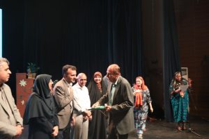 گزارش تصویری از ویژه برنامه گرامیداشت هفته کتاب و کتابخوانی | عکس : غلامرضا رحیمیان 14